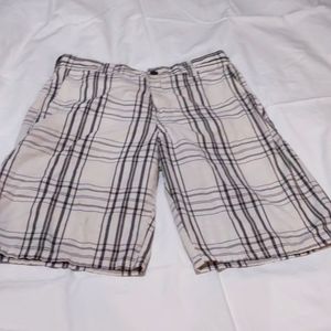 Dickies plaid shorts Sz 30 black white and gray